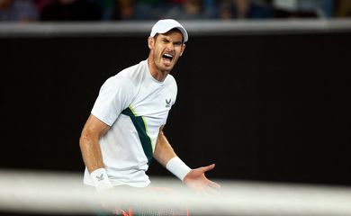 Andy Murray durante partida da segunda rodada do Aberto da Austrália