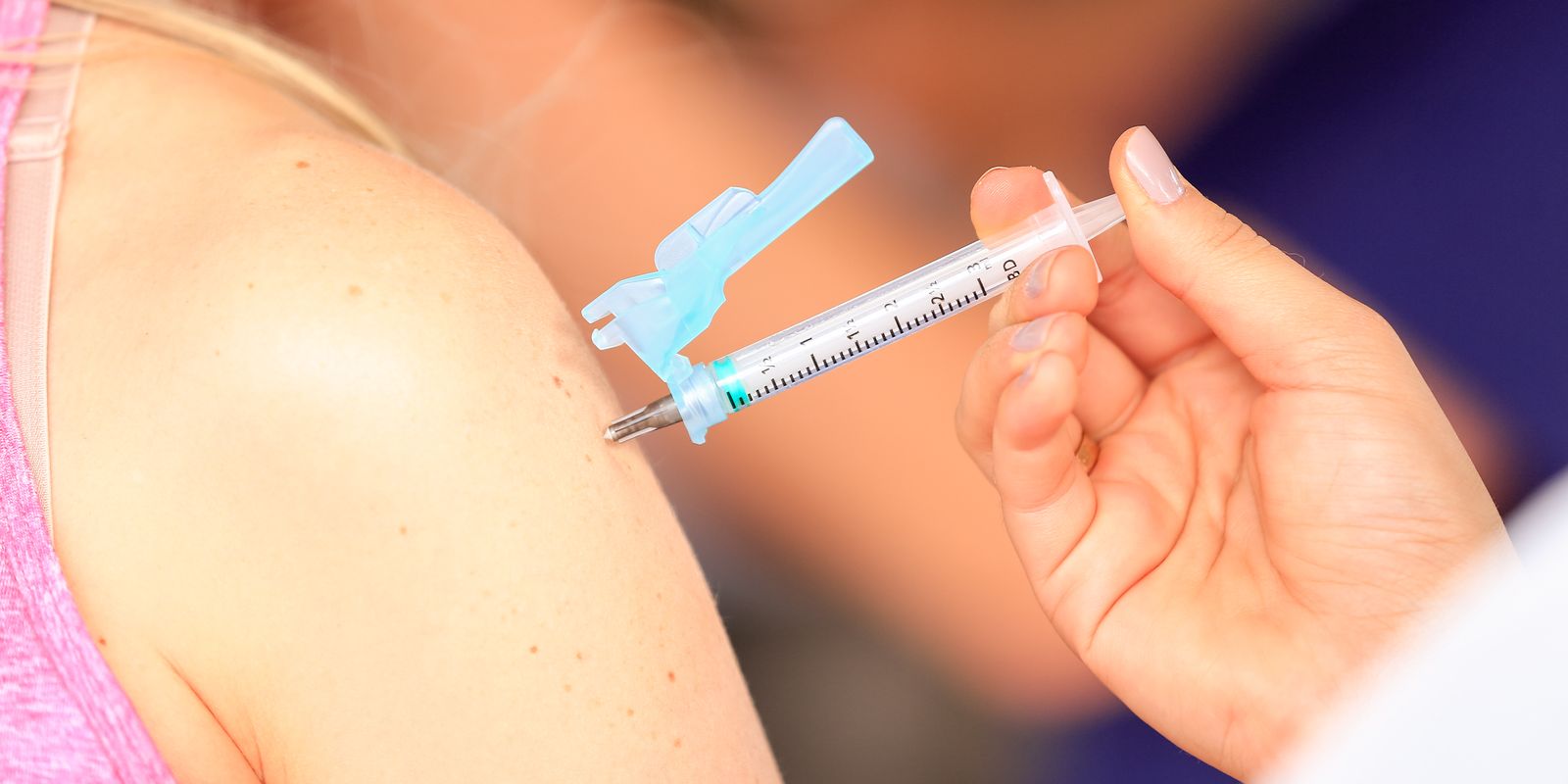 Covid-19: São Paulo vacina amanhã adolescentes com comorbidades