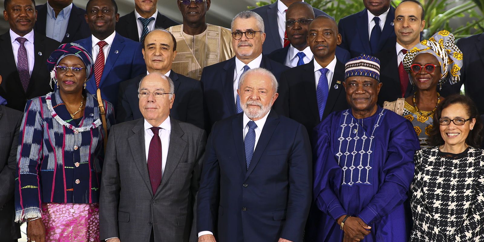 Brasil deve atualizar sua política para continente africano, diz Lula