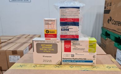 Medicamentos para o kit intubação