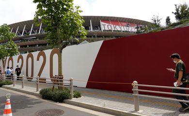 Estádio em Tóquio - Olimpíada - calçadão
