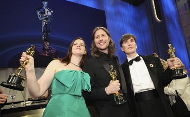 Jennifer Lame, with the Oscar for Best Film Editing for 