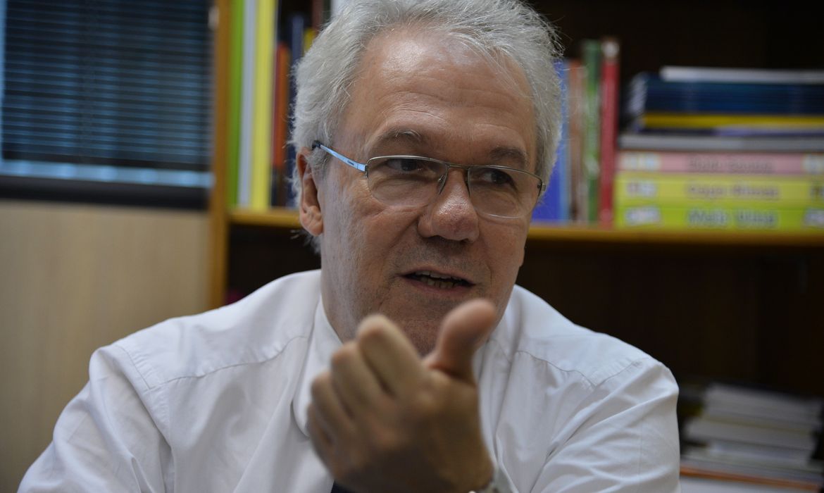 Brasília - Secretário de Educação Básica do MEC, Manuel Palacios