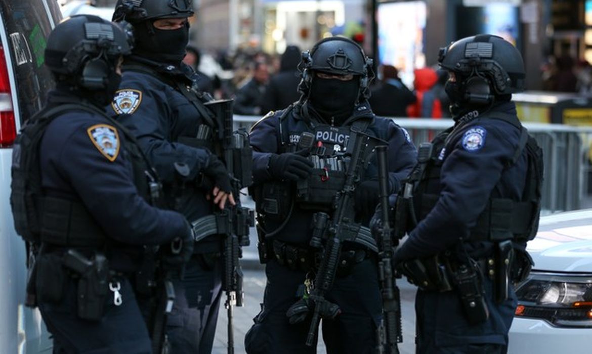 Agentes de combate ao terrorismo do Departamento de Polícia de Nova York 