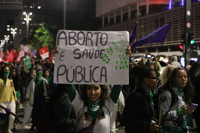 Exemplo De Projeto De Lei Em Legalização Do Aborto Modelo