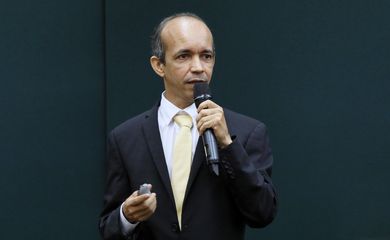 Ricardo Luiz de Souza: modalidades como o handebol perderam o patrocínio de estatais nos últimos anos; Fonte: Agência Câmara de Notícias