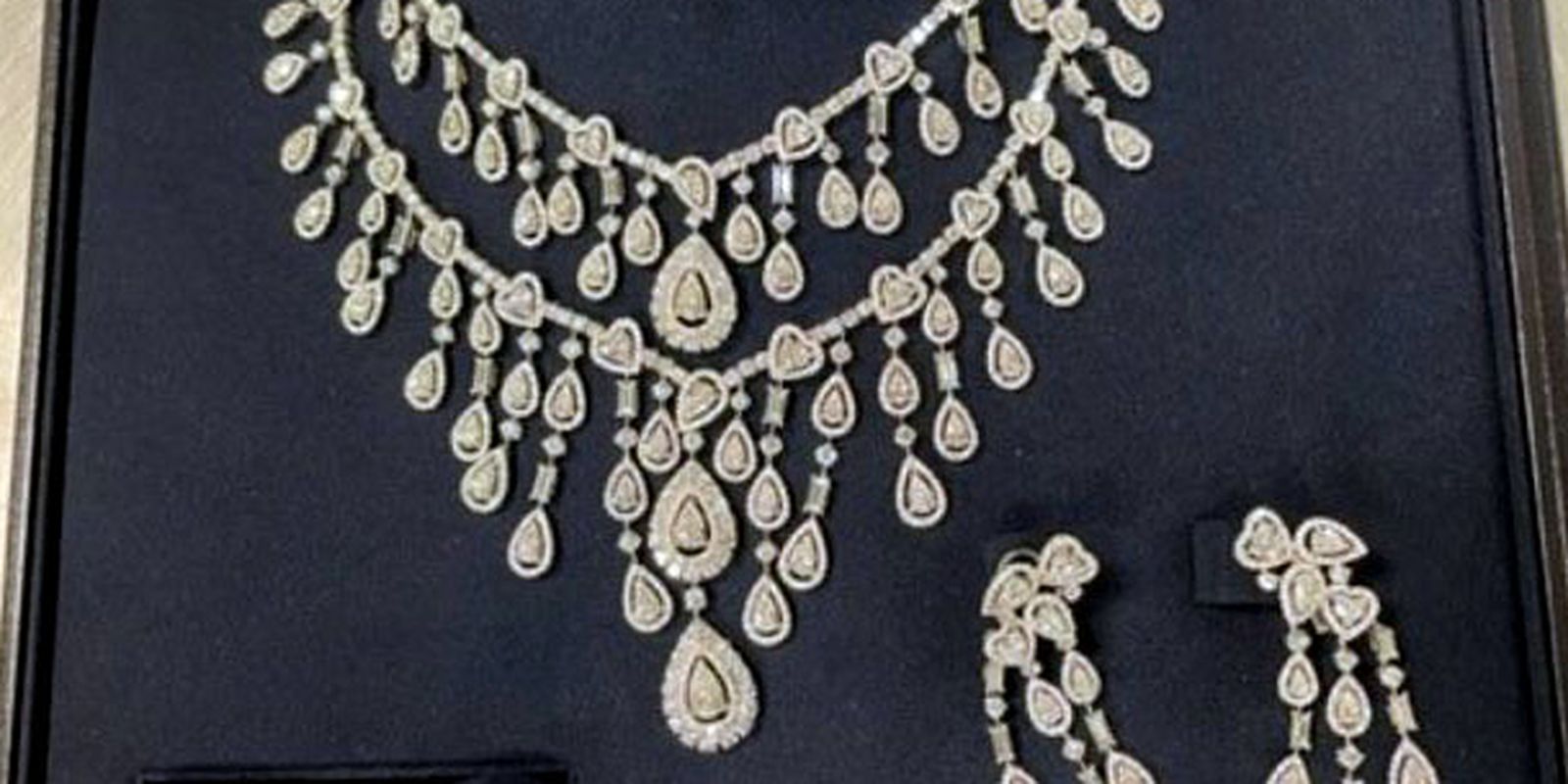Policia Federal abre inquérito para investigar joias apreendidas