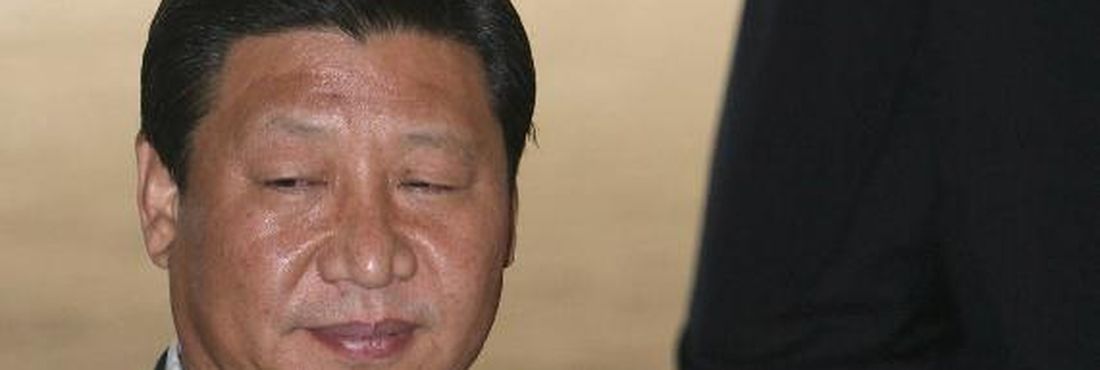 Xi Jinping é nomeado secretário geral do Congresso do Partido Comunista da China