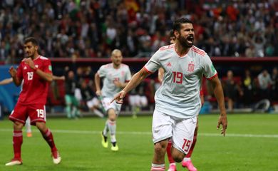 Copa 2018: Espanha e Irã. Diego Costa, da Espanha, comemora o primeiro gol da equipe.
