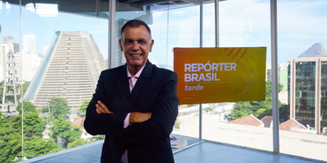 TV Brasil inaugura moderno estúdio de vidro no Rio de Janeiro