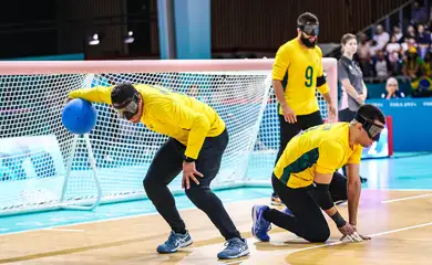 Seleção masculina de goalball bate França na estreia por 8 a 5 na Paralimpíada de Paris, em 29/08/2024