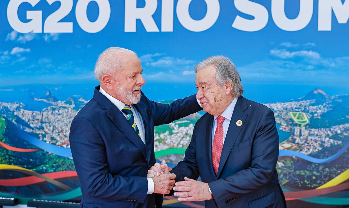 Rio de Janeiro (RJ), 18/11/2024 - Presidente da República, Luiz Inácio Lula da Silva recebe o Secretário-Geral da Organização das Nações Unidas, António Guterres, durante cumprimentos aos líderes do G20. Foto: Ricardo Stuckert/PR