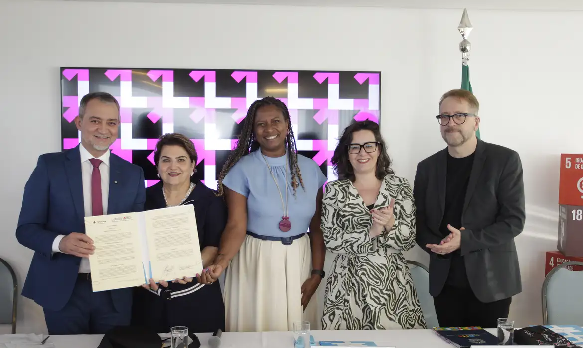 Viva Maria celebra posse de Edegar Pretto como articulador do HeForShe