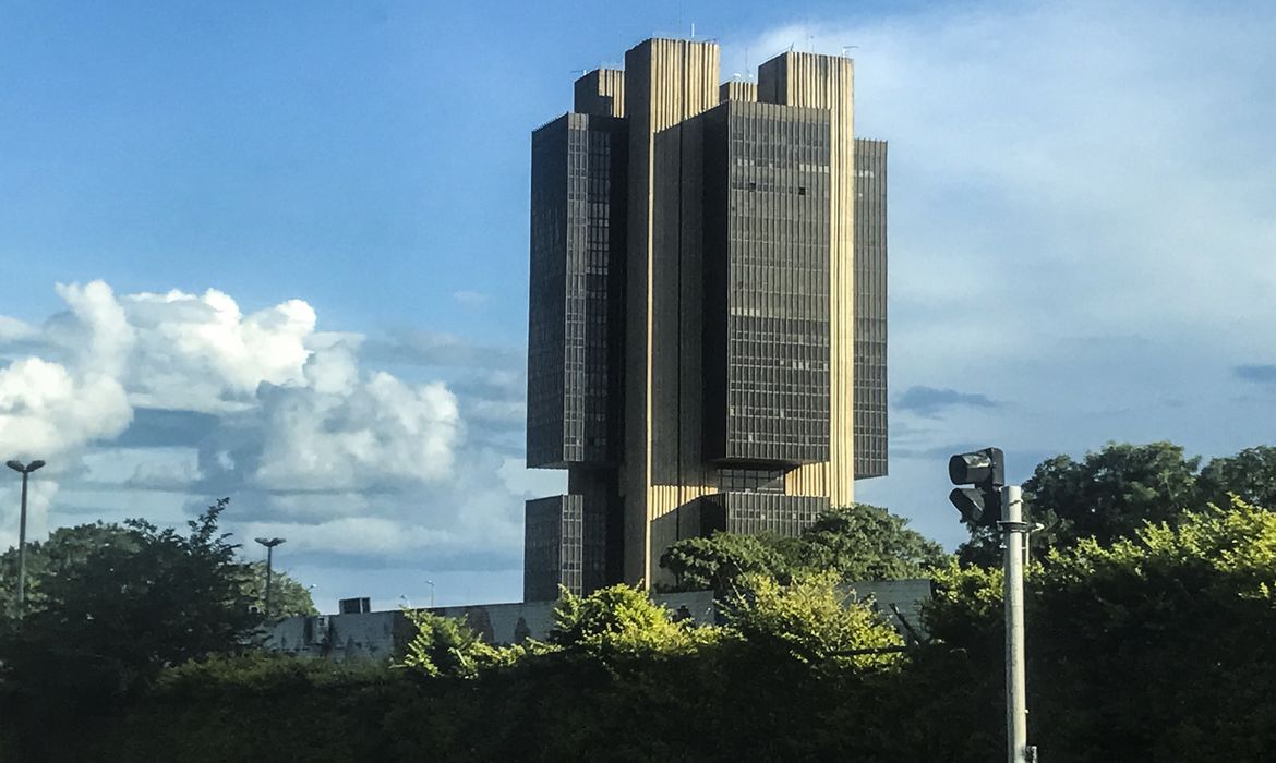 Edifício Sede Caixa Econômica Federal e Banco Central em Brasília