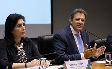 Brasília (DF) 30/03/2023  Os ministros da Fazenda, Fernando Haddad e do Planejamento, Simone Tebet, durante coletiva sobre a nova regra fiscal.  Foto: José Cruz/ Agência Brasil