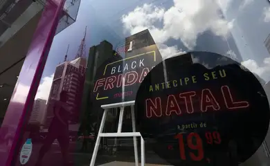 São Paulo, (SP), 22.11.2023 - Fachada de lojas na Avenida Paulista com ofertas da Black Friday. Foto: Paulo Pinto/Agência Brasil