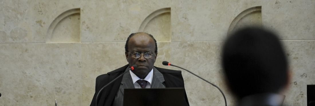 Joaquim Barbosa na presidência do STF Joaquim Barbosa assume a presidência do STF