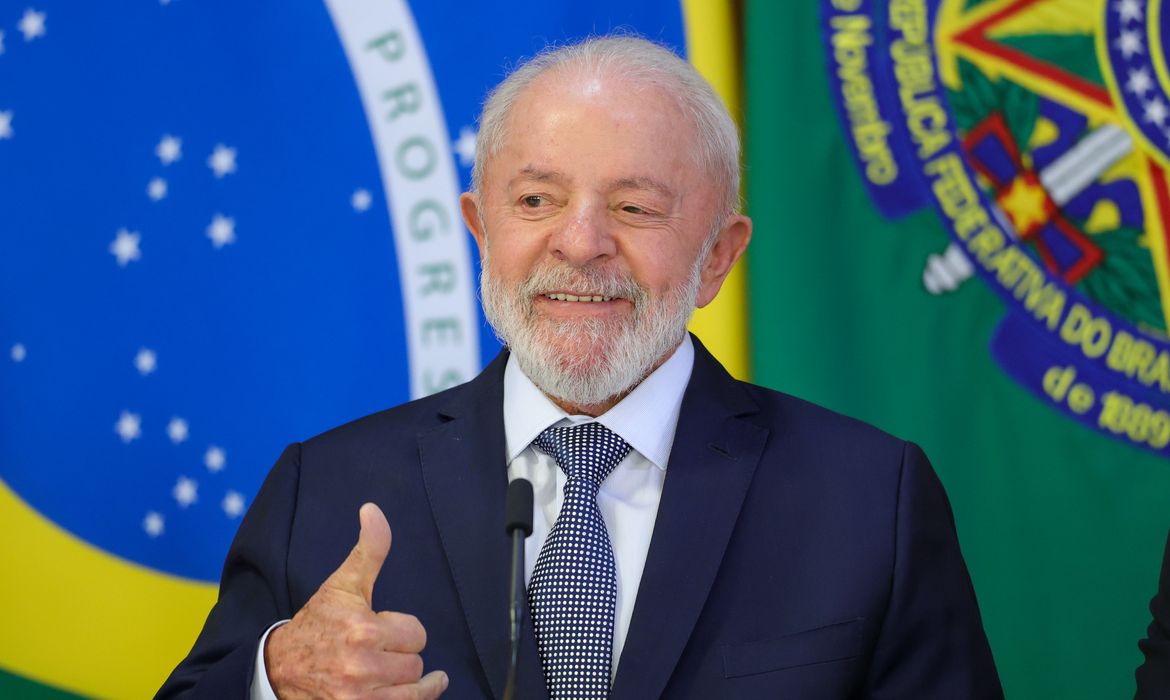Lula inaugura novo campus da UFF em Campos dos Goytacazes