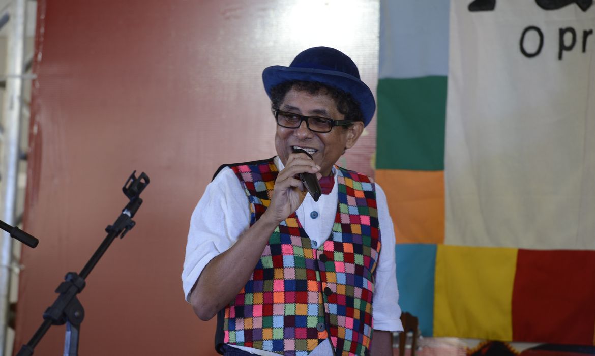 O radialista Zé Zuca apresentava o programa Rádio Maluca