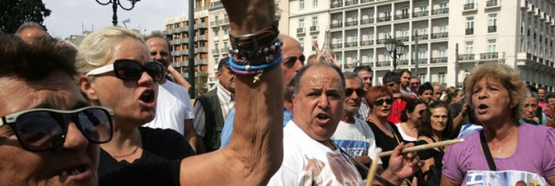 Aposentados participam de protesto contra austeridade na Grécia Aposentados participam de protesto contra austeridade na Grécia