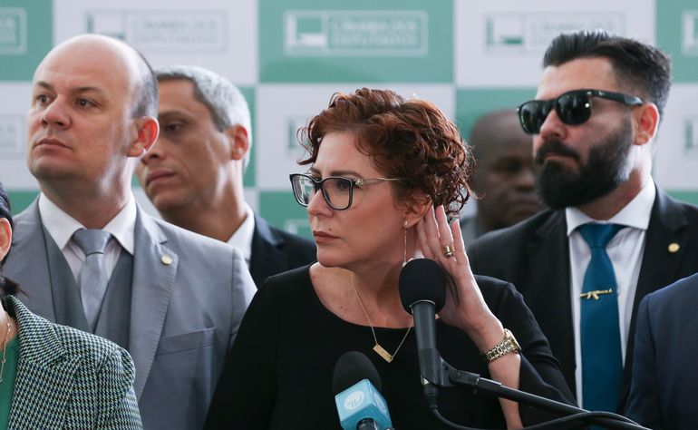 Brasília (DF) 02/08/2023 Deputada Carla Zambelli durante coletiva no salão verde da Câmara dos Deputados.  Foto Lula Marques/EBC