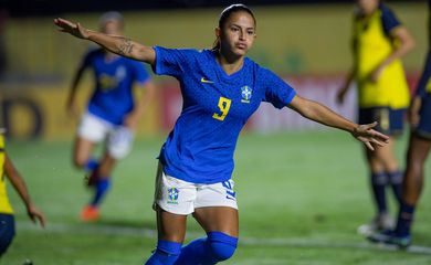 debinha, seleção feminina, futebol feminina