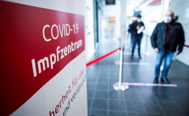 Centro de vacinação contra a Covid-19 em Nuremberg, na Alemanha