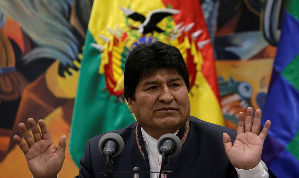 Presidente Evo Morales fala durante conferência REUTERS/David Mercado/Direitos reservados