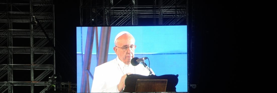 Rio de Janeiro – O papa Francisco participa da Festa da Acolhida, na orla de Copacabana