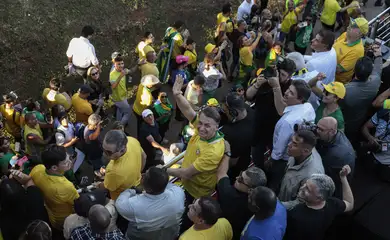Brasília (DF), 07/05/2025 - O ex presidente, Jair Bolsonaro participa da manifestação em defesa da anistia aos condenados nos atos golpistas de 8 de Janeiro
Foto: Joédson Alves/Agência Brasil