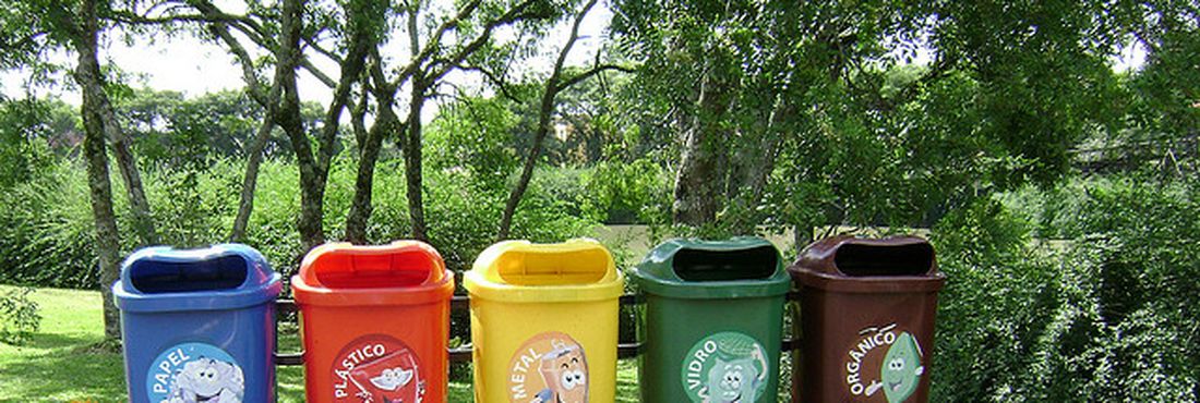 Grande parte do lixo separado pelo brasileiro não é coletada de forma seletiva