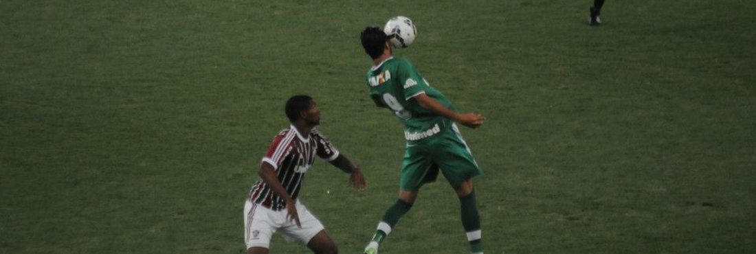 Chapecoense goleia o Fluminense por 4 a 1 em pleno Maracanã