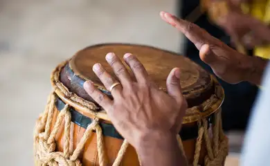 Tambor, religiões de matriz africana, umbanda, candomblé, Roda de capoeira na oitava edição do Festival Latinidades (Macello Casal Jr/Agência Brasil)