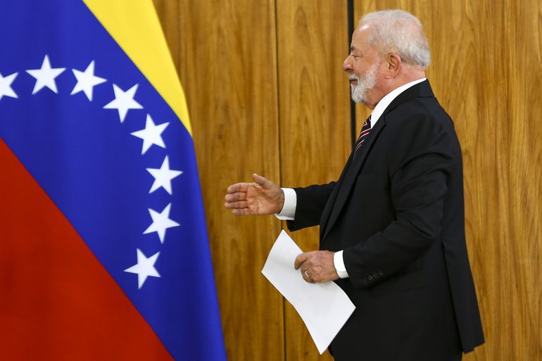 Lula recebe Nicolás Maduro no Palácio do Planalto. Agência Brasil Lula recebe Nicolás Maduro no Palácio do Planalto. Agência Brasil