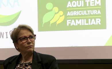 A ministra da Agricultura, Tereza Cristina, participa do lançamento da 15ª Campanha Nacional de Promoção dos Produtos Orgânicos, no ministério. 