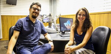 Historiador Bruno Leal e a jornalista Isabela Azevedo, apresentadora do Na Trilha da História
