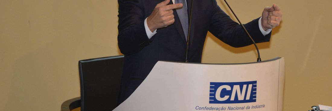 O candidato à Presidência da República pelo PSB, Eduardo Campos em sabatina promovida pela Confederação Nacional da Indústria (CNI), em Brasília. (30/07/2014)