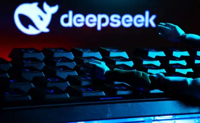 Ilustração de logo da DeepSeek
27/01/2025
REUTERS/Dado Ruvic