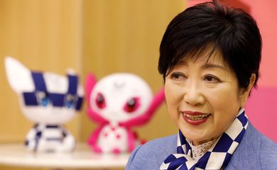 Governadora de Tóquio, Yuriko Koike, durante entrevista à  - OLimpíada