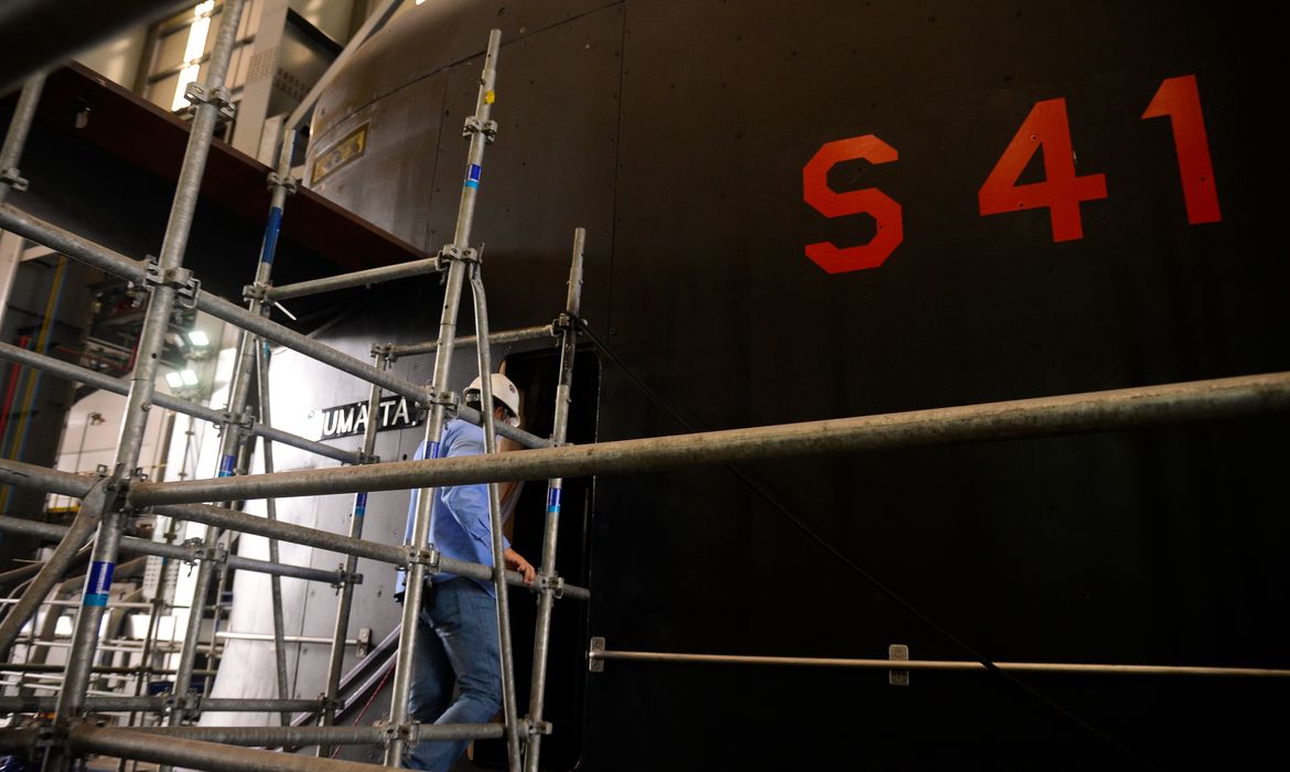 Marinha faz últimos ajustes no submarino Humaitá no Complexo Naval e Industrial de Itaguaí (CNI)