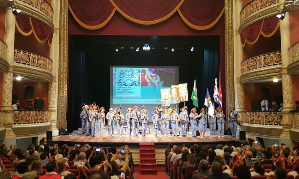 Sumaia Vilella/Agência Brasil Sociedade dos Bacamarteiros do Cabo recebe o título de Patrimônio Vivo de Pernambuco