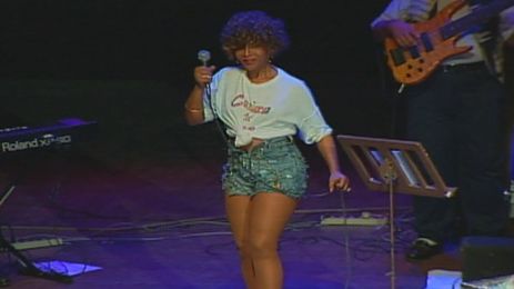 Elza Soares combinava talento vocal e presença de palco