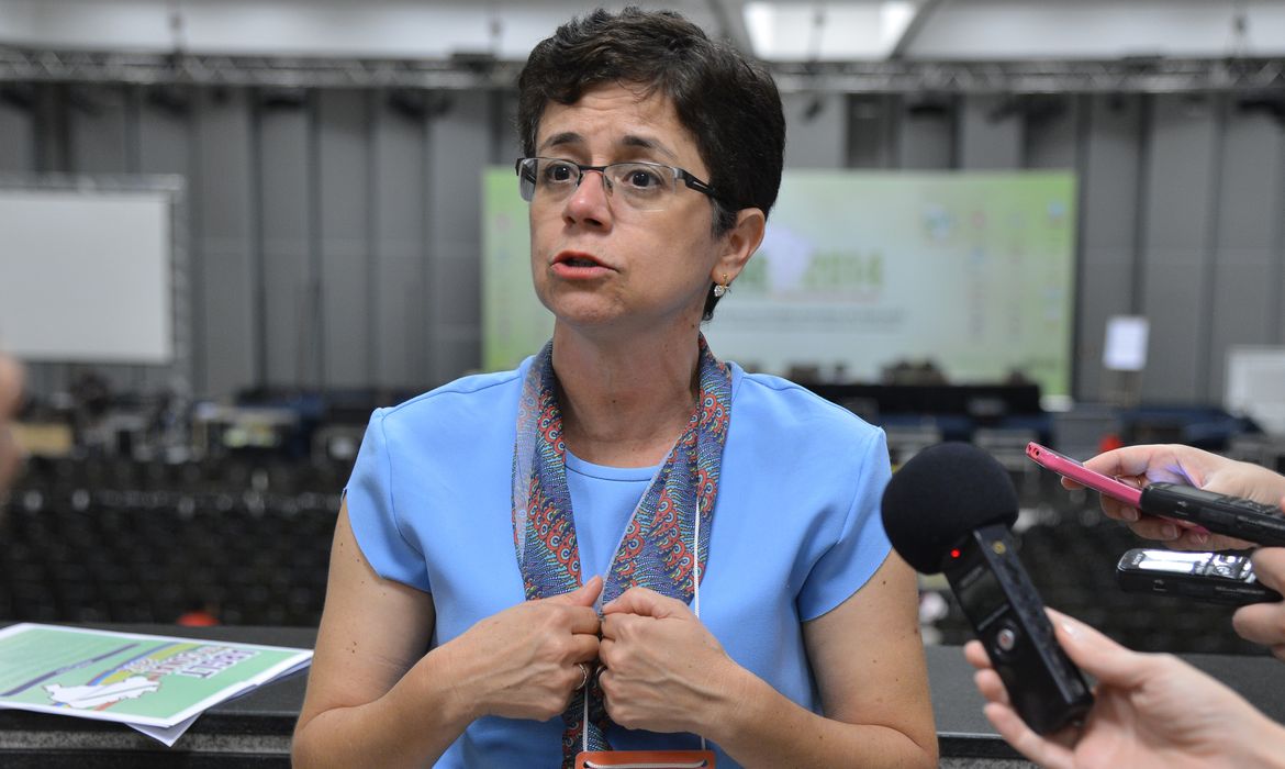 Professora Maria Margarida Machado fala no encerramento da 2ª Conferência Nacional de Educação (Conae) 2014 (Valter Campanato/Agência Brasil)