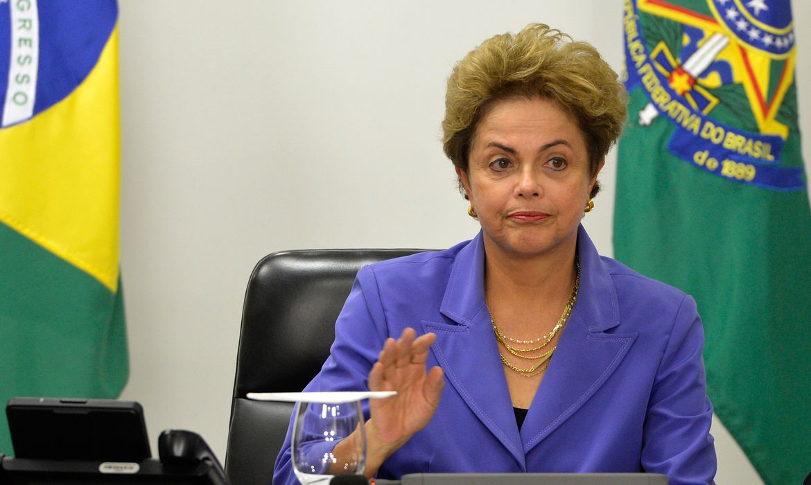 Presidenta Dilma Rousseff recebe representantes da Marcha das Margaridas (Wilson Dias/Agência Brasil)