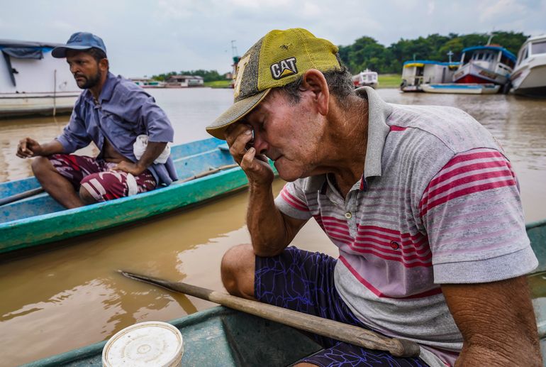 Manaus (AM), 20/11/2023,  Raimundo Lucas da Silva, Pescador, fala sobre a seca que Manaus vem sofrendo,  a maior seca em 121 anos. Na Ponta da Piraiba.  Foto: Rafa Neddermeyer/Agência Brasil