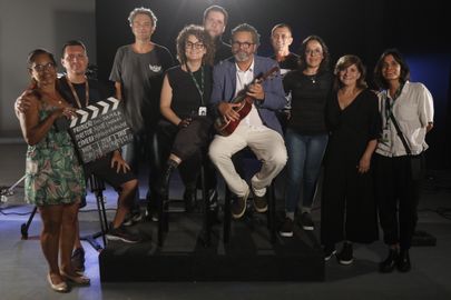Rio de Janeiro (RJ) 23/11/2023 – Retrato do músico e compositor Marquinhos de Oswaldo Cruz, organizador do Trem do Samba, durante gravação para TV Brasil. Foto: Fernando Frazão/Agência Brasil