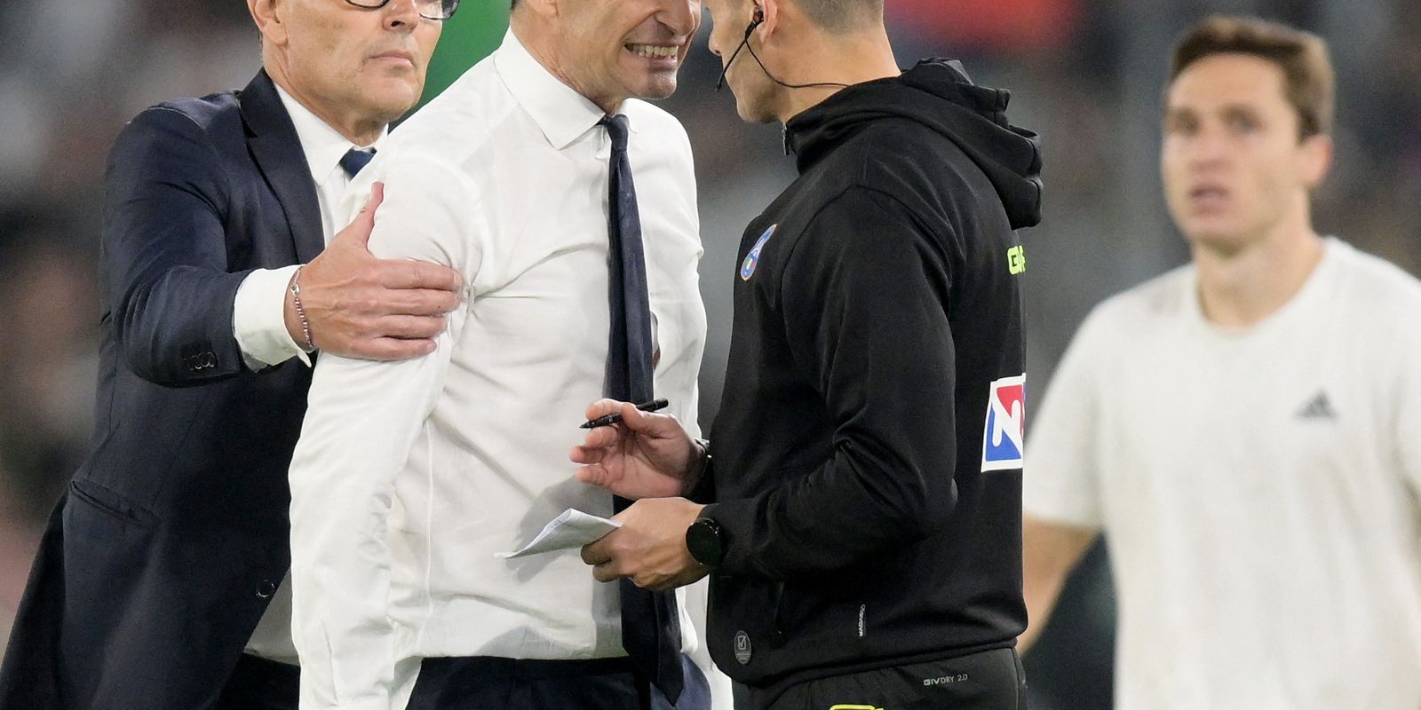 Juventus demite técnico por mau comportamento na final Copa da Itália Juventus demite técnico por mau comportamento na final Copa da Itália