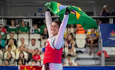 Brasília (DF), 24/10/2025 - A lutadora Maria Clara Pacheco colocou o Brasil de volta ao topo do pódio do Campeonato  Mundial de taekwondo. Foto: CBTKD/Divulgação