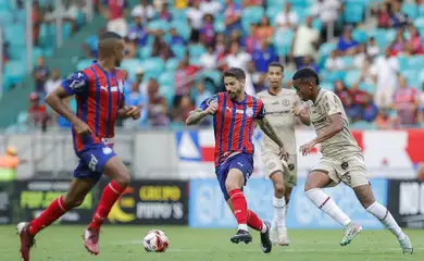 Bahia abre vantagem, mas Jacuipense busca empate