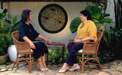 Ministra Damares Alves concede entrevista à jornalista Roseann Kennedy no Programa Impressões, da TV Brasil.